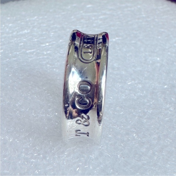 Tiffany & Co. 1837 Ring Band in Sterling Silver 925 Size 6 - Picture 3 of 5